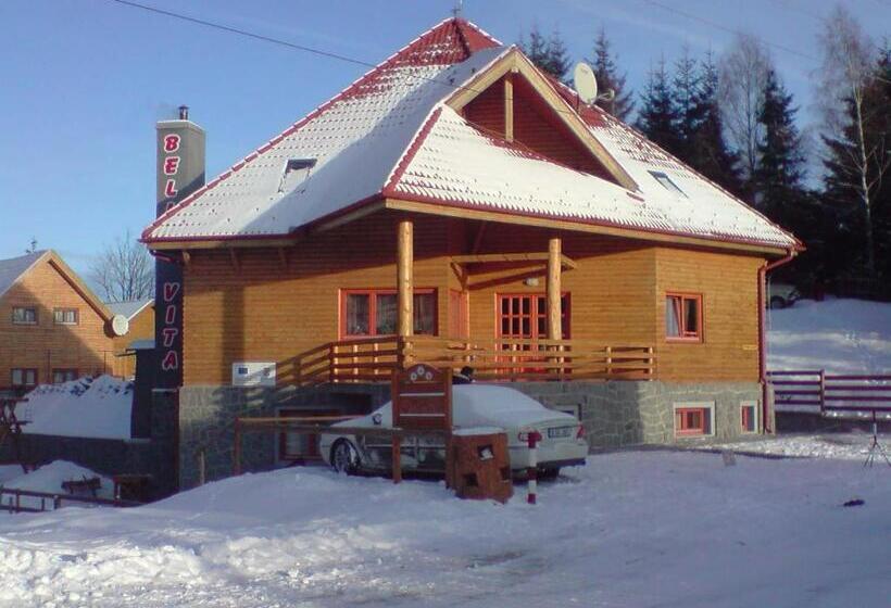 패밀리 룸, Pensiunea Bella Vita