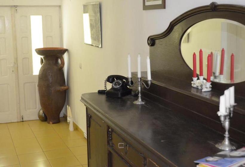 标准间, Pensiunea Deceneu