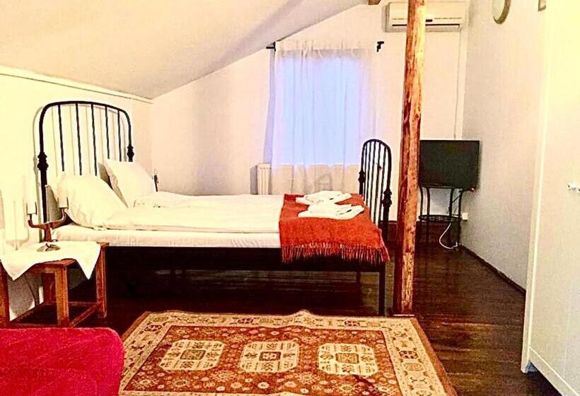 스탠다드 룸, Pensiunea Deceneu