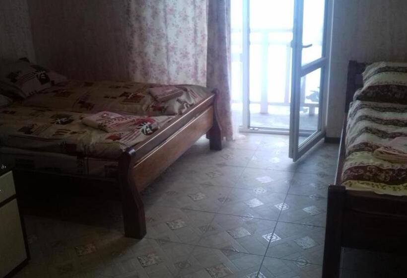 Номер Стандарт Трехместный, Kreitser