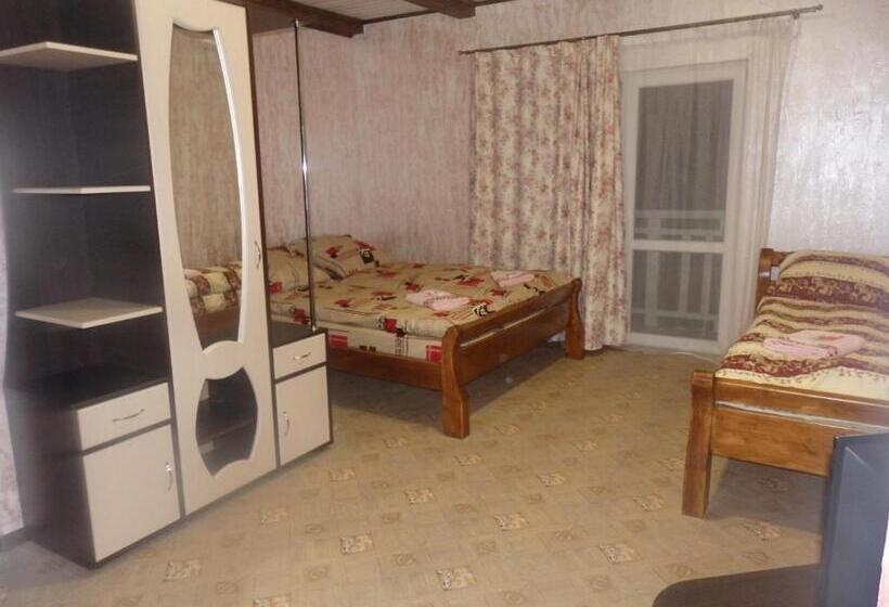 Номер Стандарт Трехместный, Kreitser