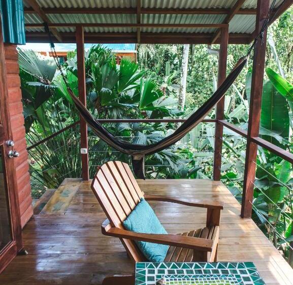 발코니 디럭스 룸, Surf Break At Paunch