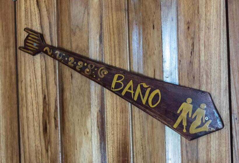 バルコニー付きスタンダードルーム, Surf Break At Paunch