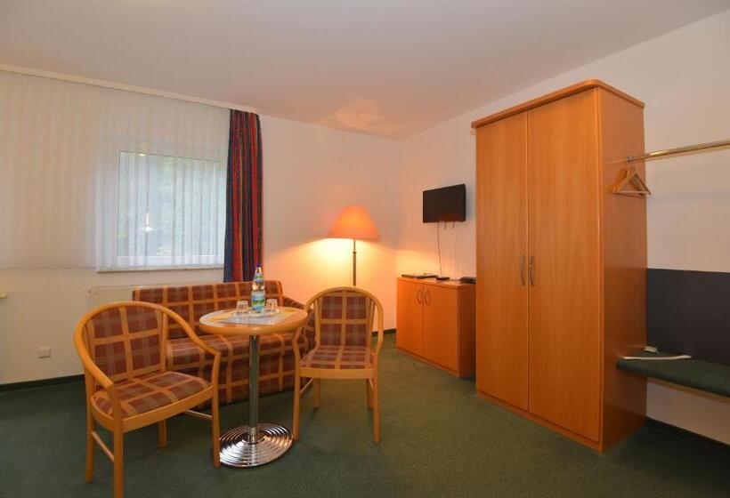 4인용 스탠다드 룸, Am Wald  Garni