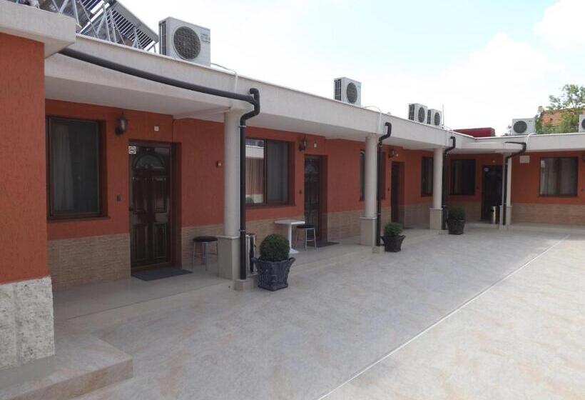 إستوديو قياسى, Fantasy