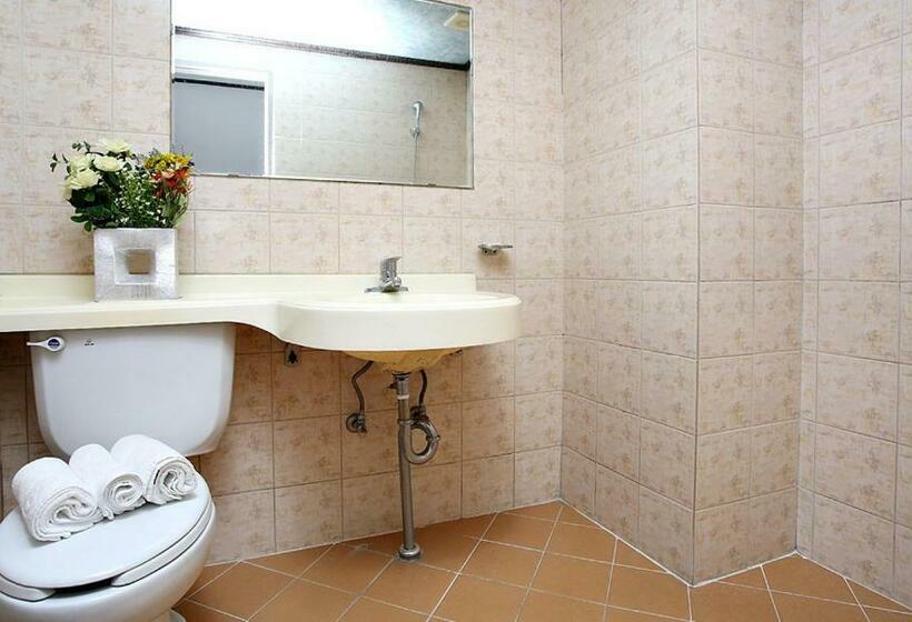 オーシャンビュースタンダードルーム, Mallipo