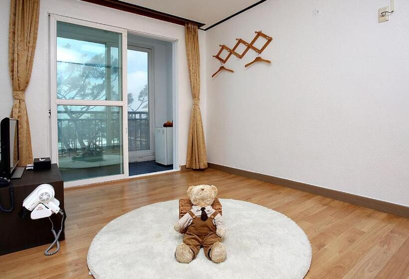 スタンダードルーム, Mallipo