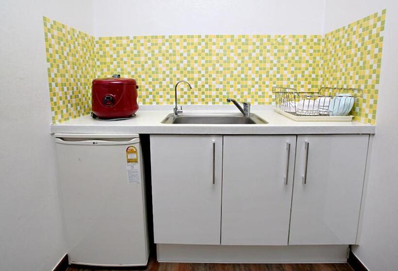 デラックスルーム, Mallipo