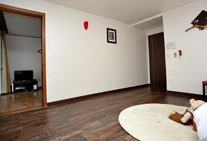 オーシャンビュースーペリアールーム, Mallipo