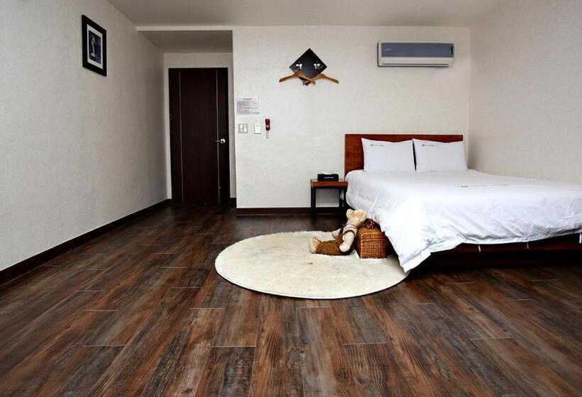 オーシャンビュースーペリアールーム, Mallipo