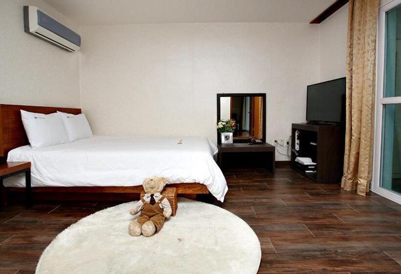 オーシャンビュースーペリアールーム, Mallipo