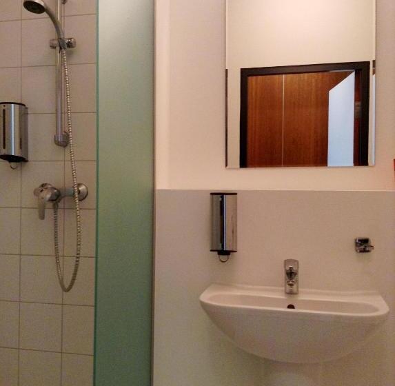 Номер Стандарт, Thalinger Hof