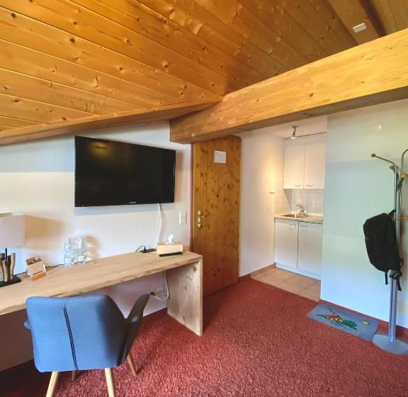 חדר סטנדרט עם מרפסת, Boutique Hotel Vincenz