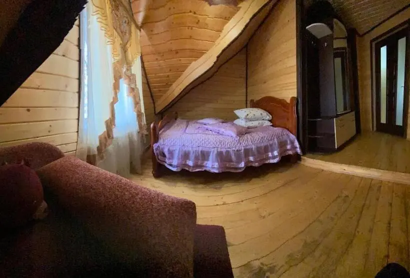 Habitació Triple Clàssica, Plavianska Sadyba
