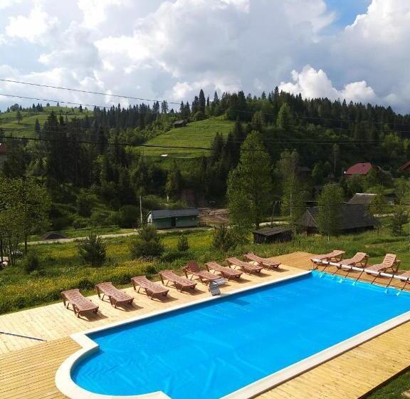 침실 2개 주택, Plavianska Sadyba