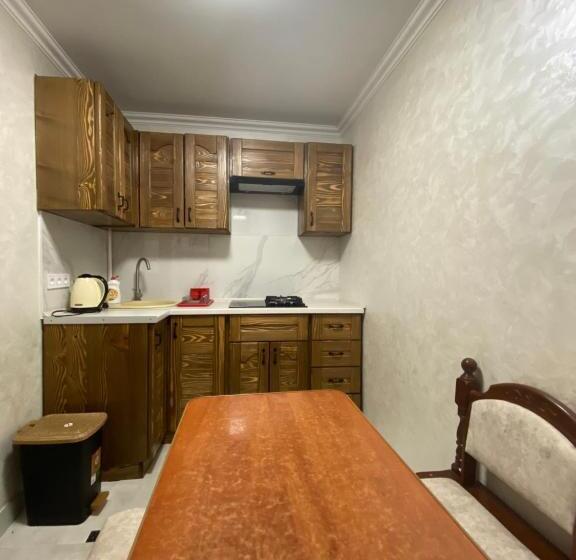 1베드룸 아파트 1층, Plavianska Sadyba