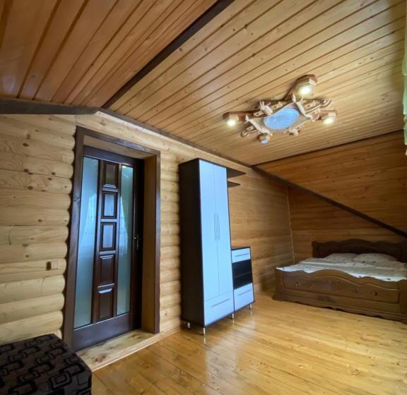 침실 1개 주택, Plavianska Sadyba