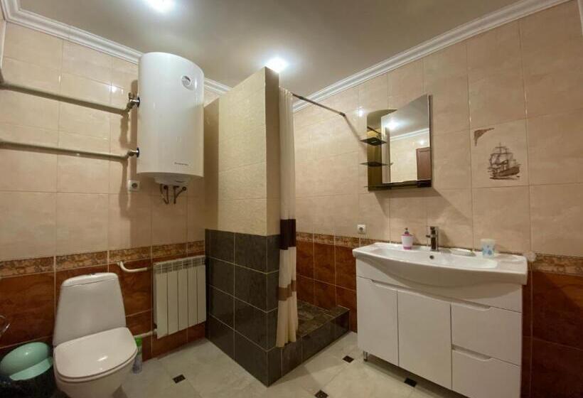 침실 1개 주택, Plavianska Sadyba