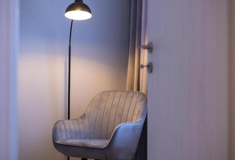 דירת שני חדרים, Pensiunea Casa Georgia