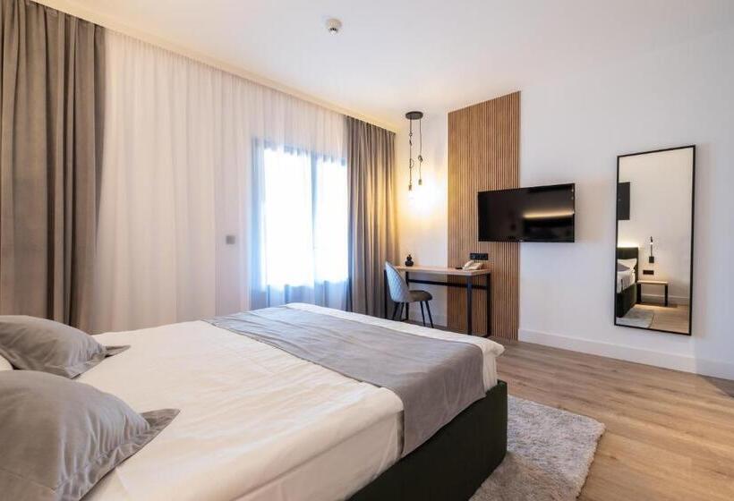 اتاق استاندارد, Pensiunea Casa Georgia