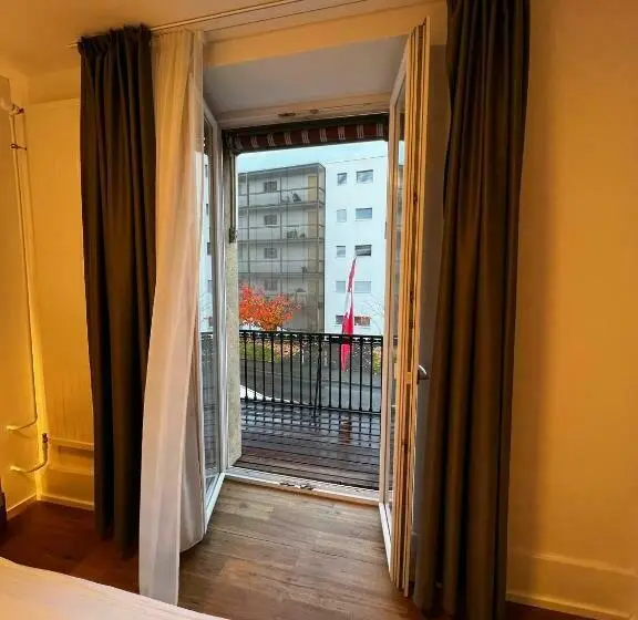 バルコニー付きスタンダードルーム, Smartroom Hotel Rössli Hunzenschwil