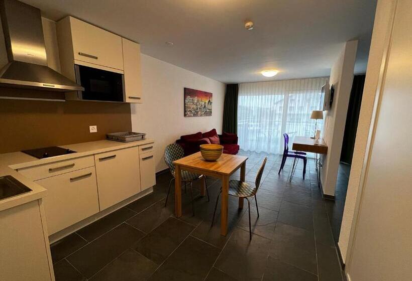 شقة غرفة واحدة, Smartroom Hotel Rössli Hunzenschwil