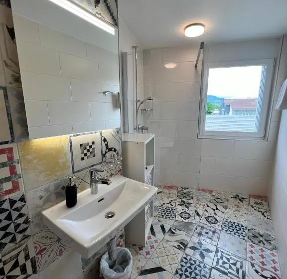 ２ベッドルームアパートメント, Smartroom Hotel Rössli Hunzenschwil