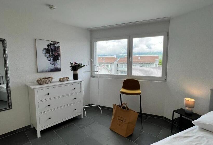 شقة غرفتين, Smartroom Hotel Rössli Hunzenschwil