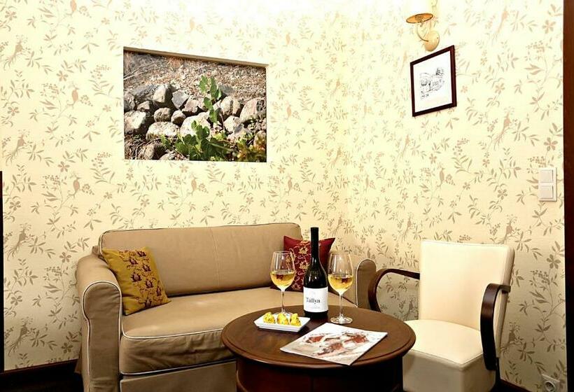 חדר סטנדרט, Barka Galéria Hotel és étterem