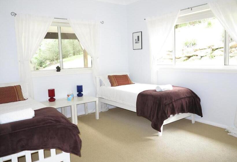 בית, חדר שינה 1, Yanada