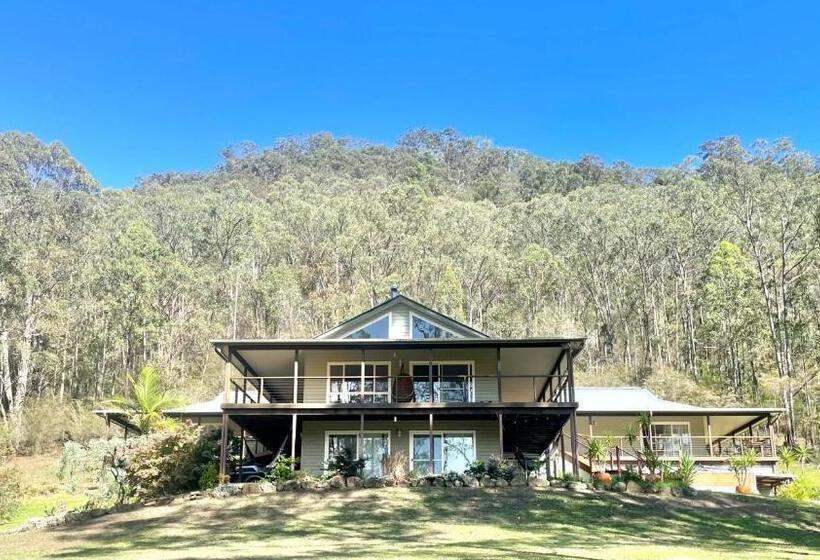 בית, חדר שינה 1, Yanada