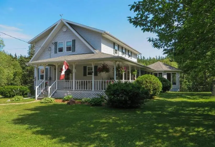 バス共有のスタンダードルーム, Forest & Lake Pei Bed & Breakfast