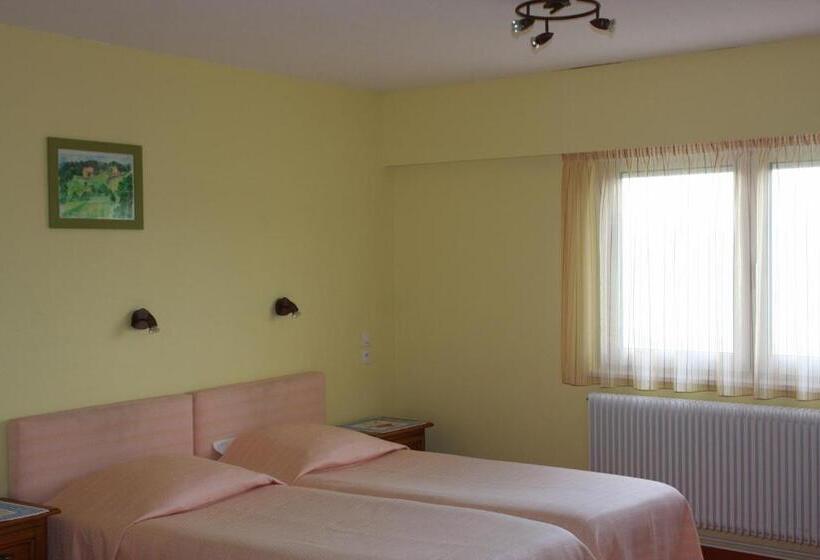 スタンダードルーム, Hôtel Restaurant Roess