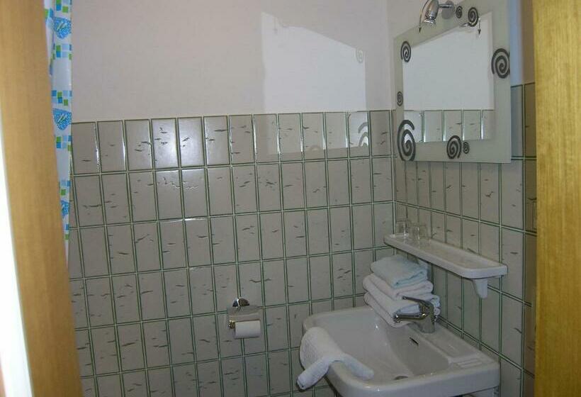 Номер Стандарт, Gasthof Am See