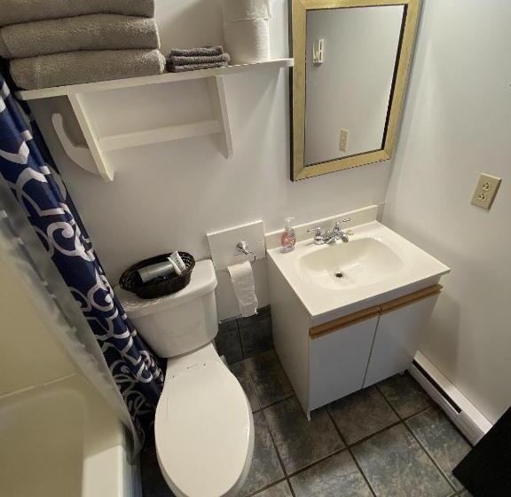 2 Szobás Ház, The Pines Motel And Cottages