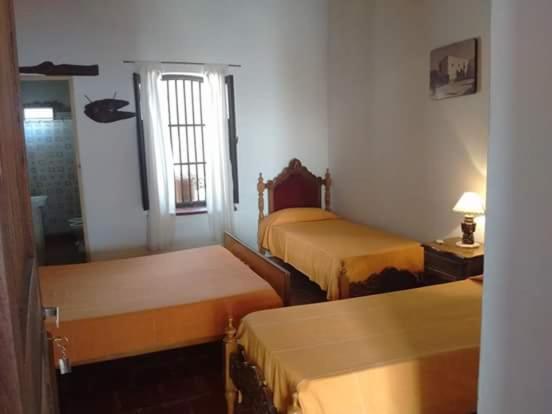 غرفة قياسية رباعية, Las Tinajas De San Carlos