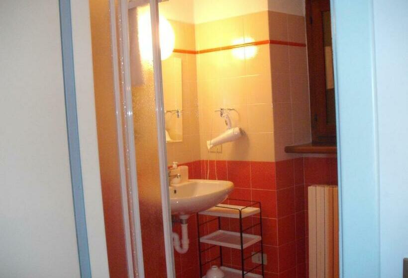 Номер Стандарт, Il Glicine