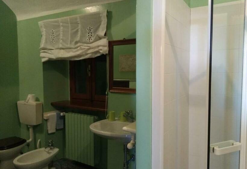 Номер Deluxe, Il Glicine