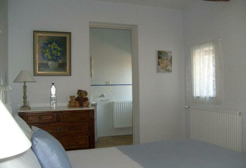 חדר סטנדרט, La Grange De Gournay