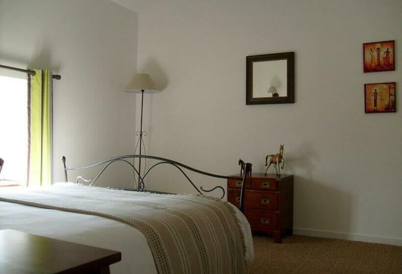 חדר סטנדרט, La Grange De Gournay