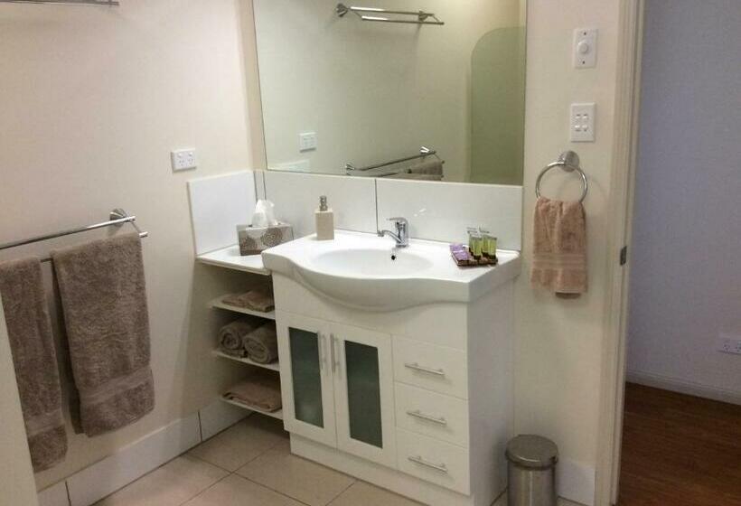 וילה בת 2 חדרי שינה, Tinaroo Sunset Retreat