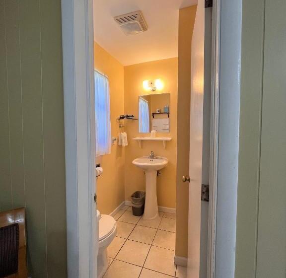 Quarto Estandar, Honor Motel