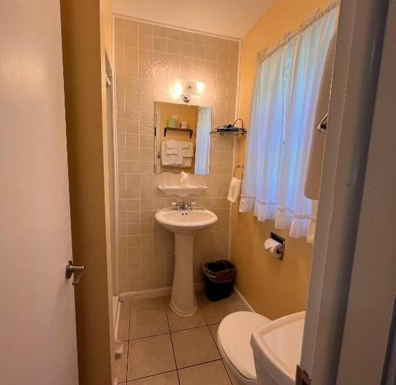 标准间, Honor Motel