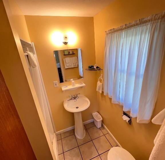 标准间, Honor Motel