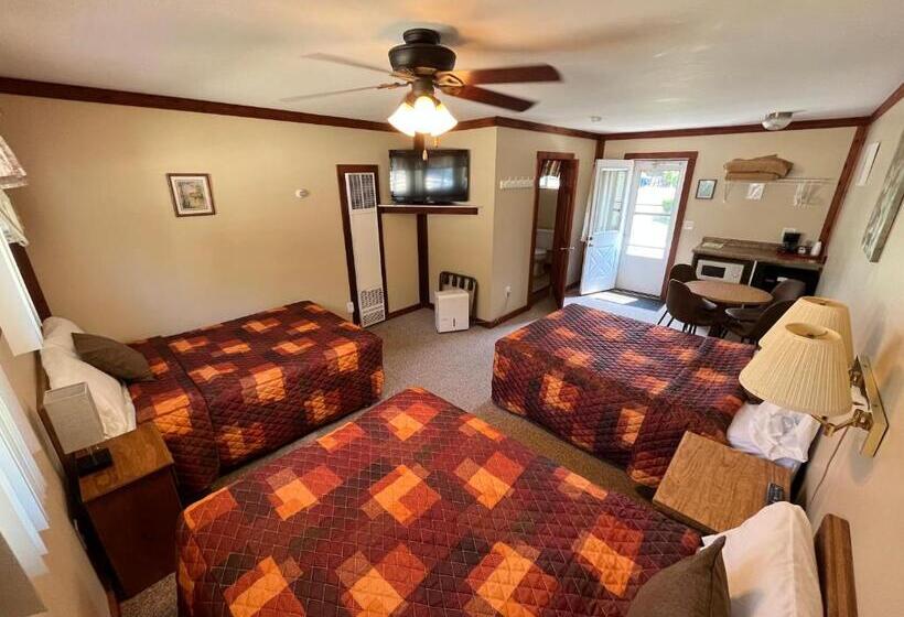 Номер Стандарт Трехместный, Honor Motel