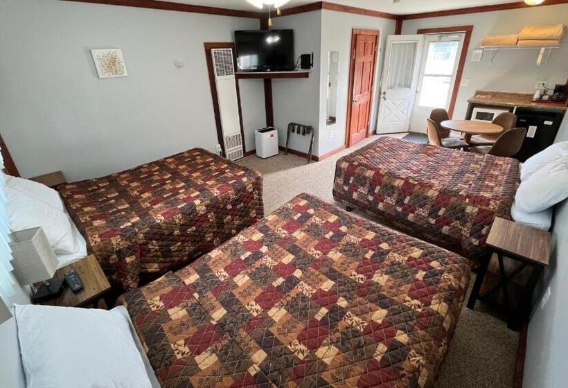 标准三人间, Honor Motel