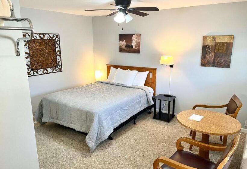 Номер Deluxe, Honor Motel