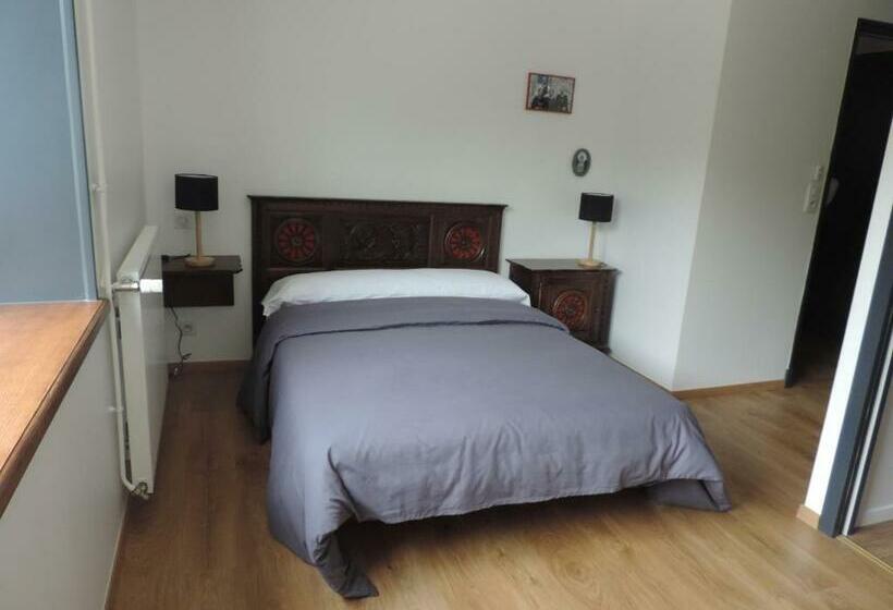 스탠다드 룸, Ar Gavotenn