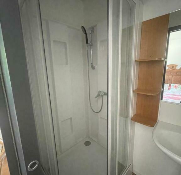 스탠다드 룸, Ar Gavotenn