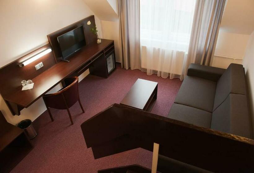 Apartamento 1 Dormitório, Vír